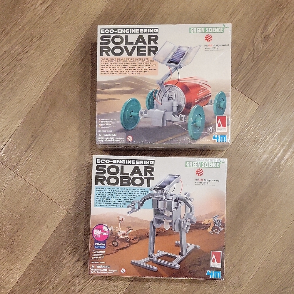 New ! Eco-Engineering Solar Rover and Robot Kit - Green and Gray